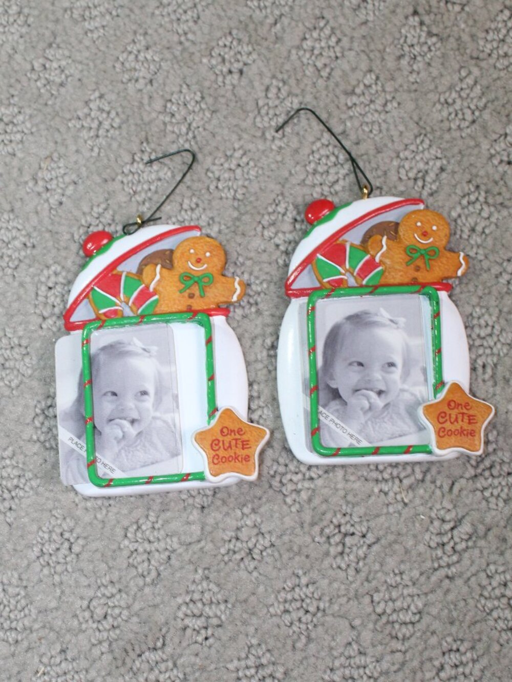 Set of 2 Vintage '05 Hallmark "One Cute Cookie" Christmas Ornament Picture Frame